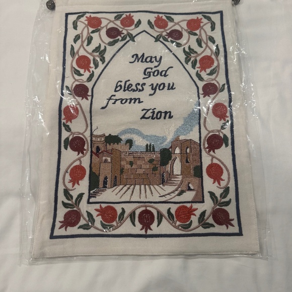 “May God Bless You From Zion” Embroidered Hanging Wall - Picture 1 of 3